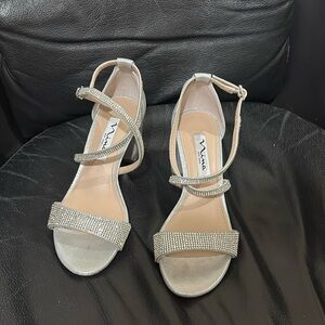 Nina Nikole-Fy Size 5